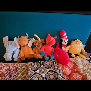 Lot Of Dr Seuss Stuffies Nwt